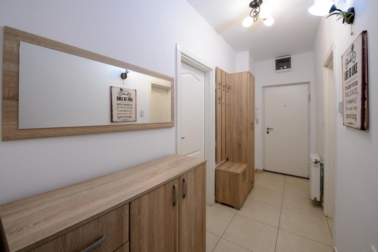Apartman Centar Lux Valjevo Exteriör bild