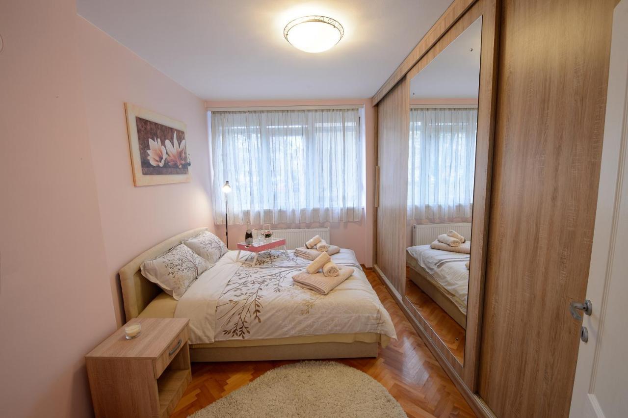 Apartman Centar Lux Valjevo Exteriör bild
